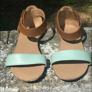 Old Navy Sandals